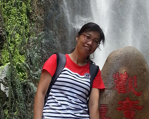 袁朝霞详情袁朝霞(1978~),女,讲师,博士,毕业于华南农业大学预防兽.